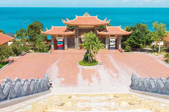Tour Nam Đảo